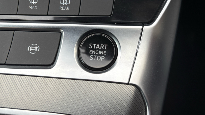 Audi A6 40 TFSI Sport 4dr S Tronic [Tech Pack] Petrol Saloon